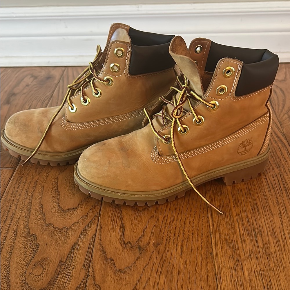 Boys Timberland boots